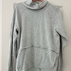 LULULEMON PULLOVER WITH POCKETS